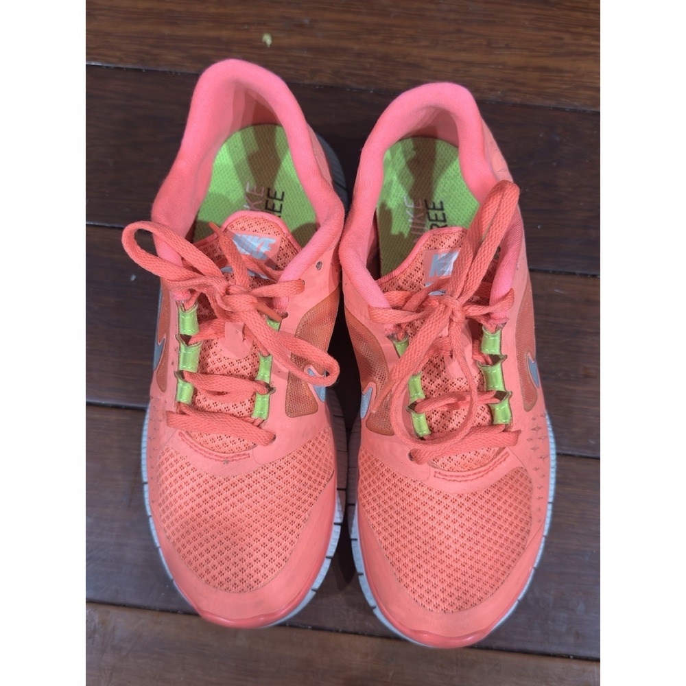 NIKE Women's FREE RUN +3...   510643-600 US Size 6.5 CORAL PINK - Picture 4 of 9